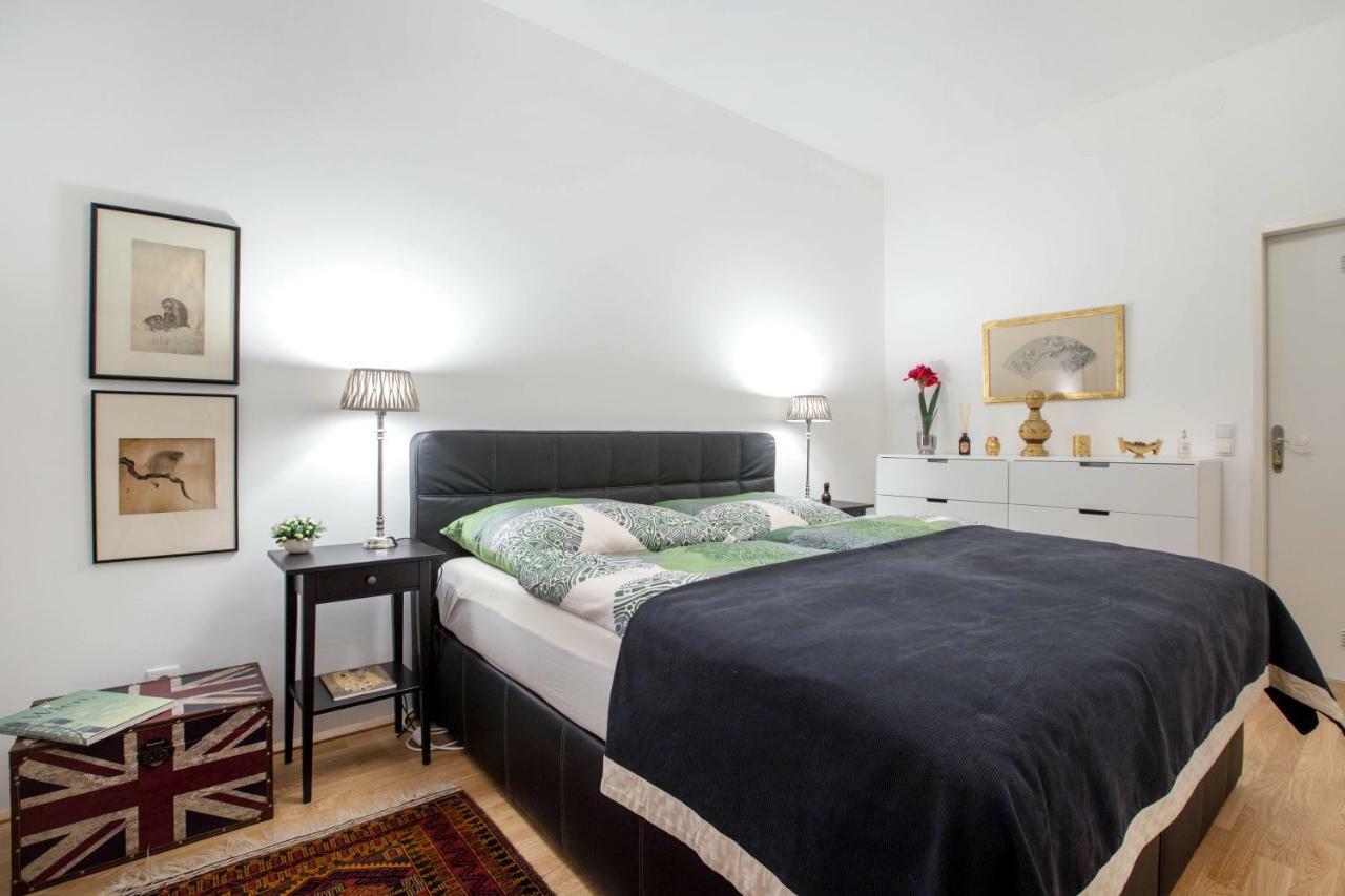 Apartment Schottenring Vienna Esterno foto